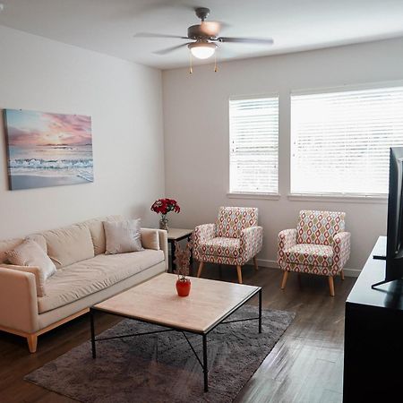 Luxury Designed 2 Bedrooms Part Hotel In Woodland Hills Ca Los Angeles Luaran gambar
