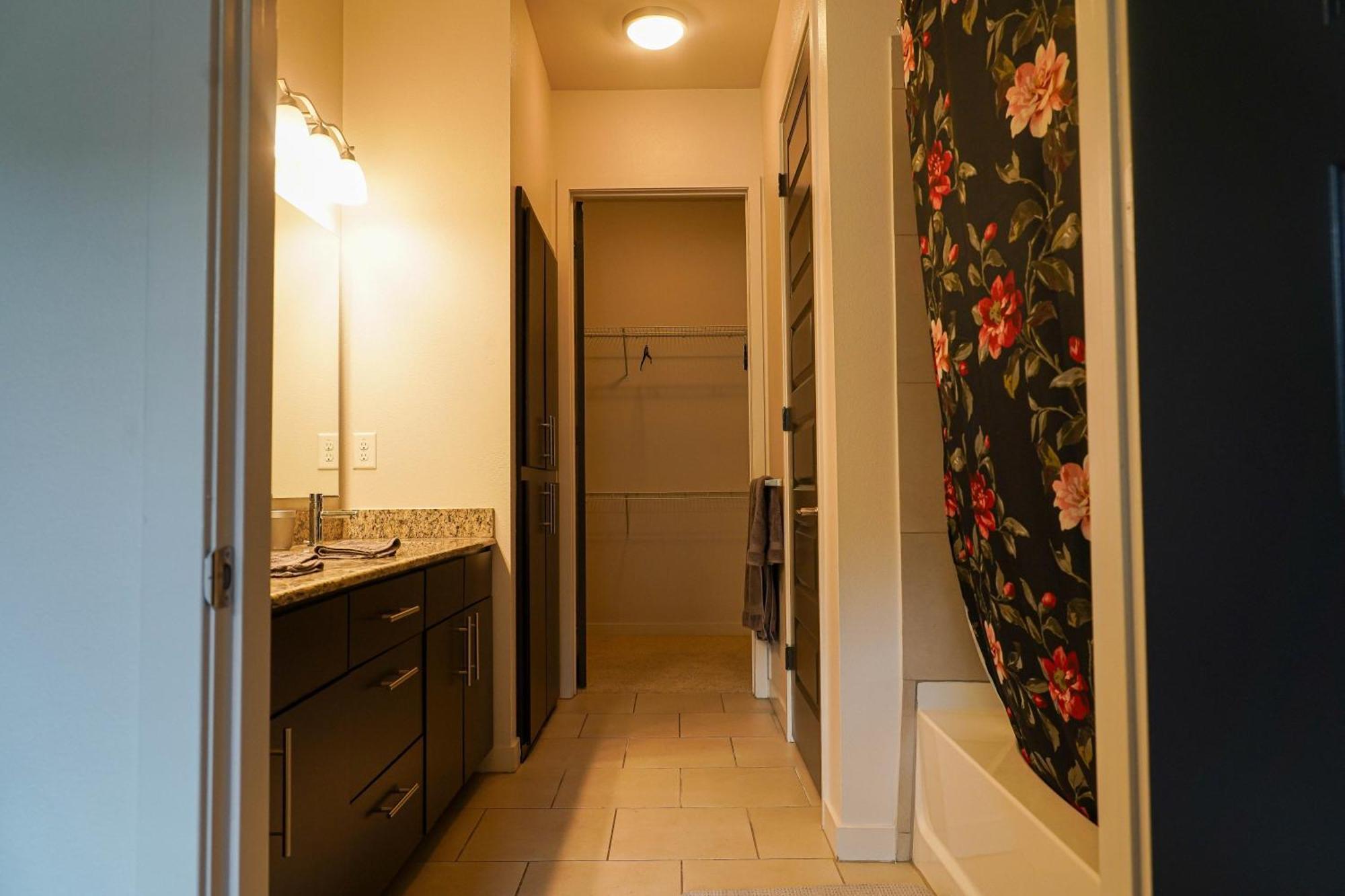 Luxury Designed 2 Bedrooms Part Hotel In Woodland Hills Ca Los Angeles Luaran gambar